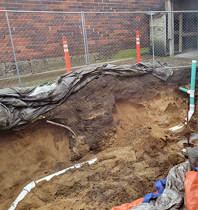 Construction pit