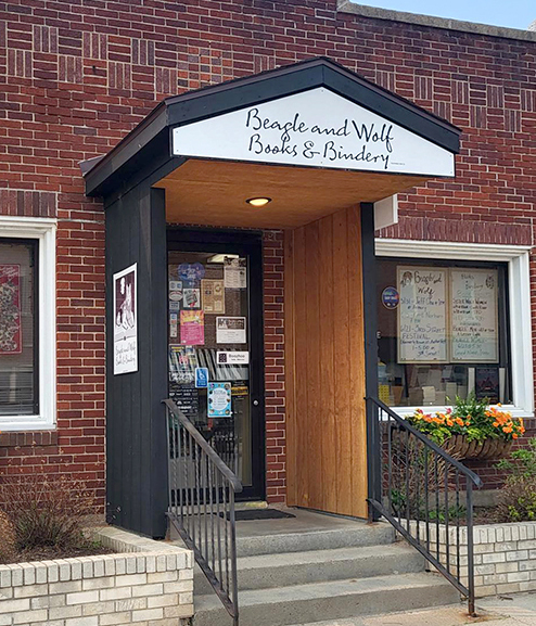 Beagle and Wolf store